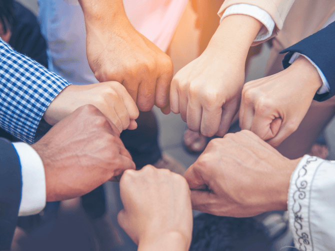 Bergabung bersama kami